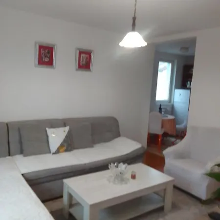 Apartman Stan Na Dan Lukavica